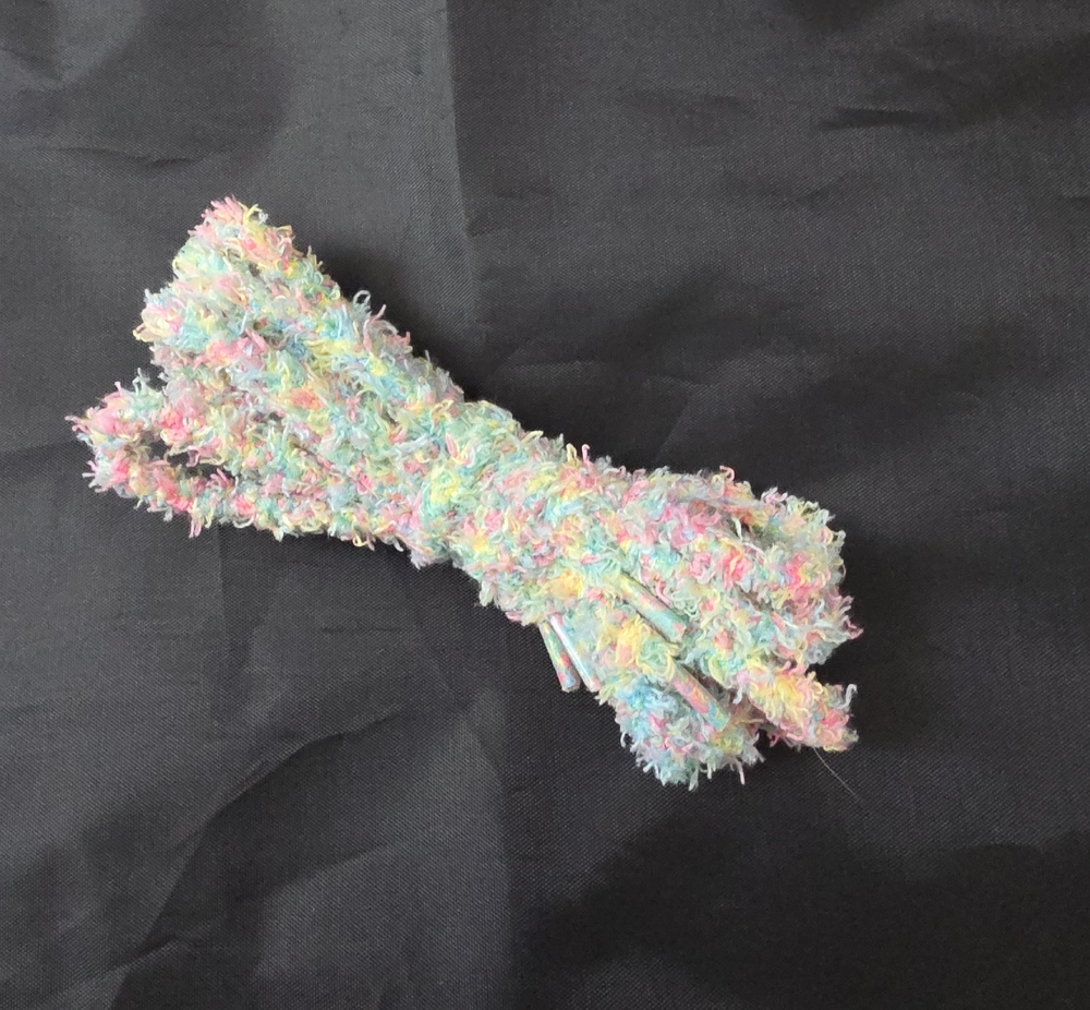 Fuzzy Multicolor Shoelaces. Easter Edition